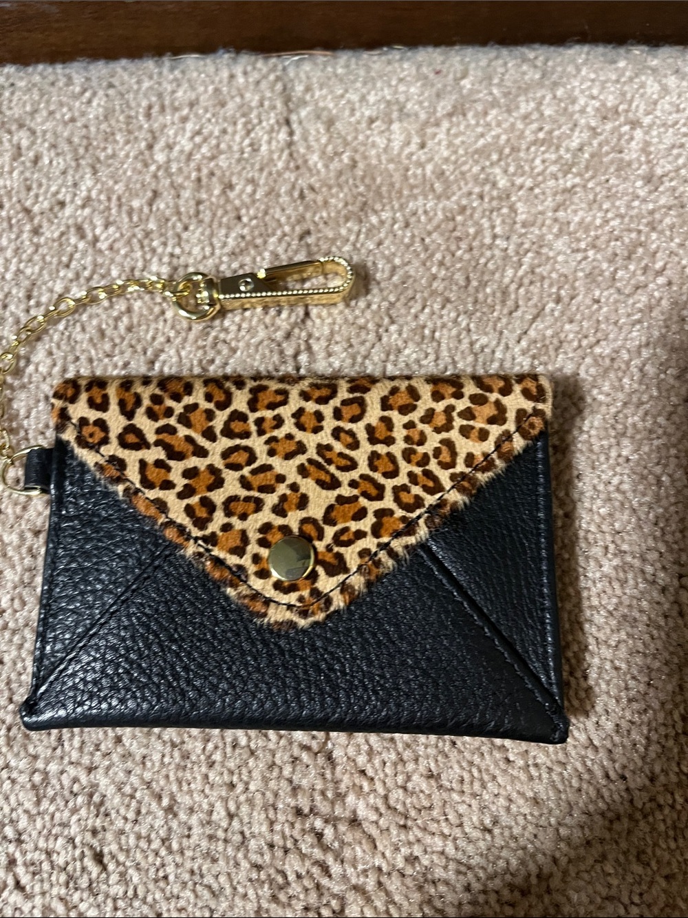 Black Leather Card Holder with Leopard-Print Flap and Gold Keychain